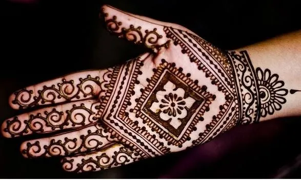 Mehndi design easy and beautiful for kids