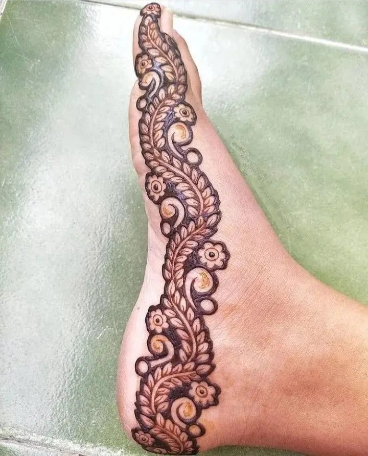 Ankle Side Feet Mehndi Design