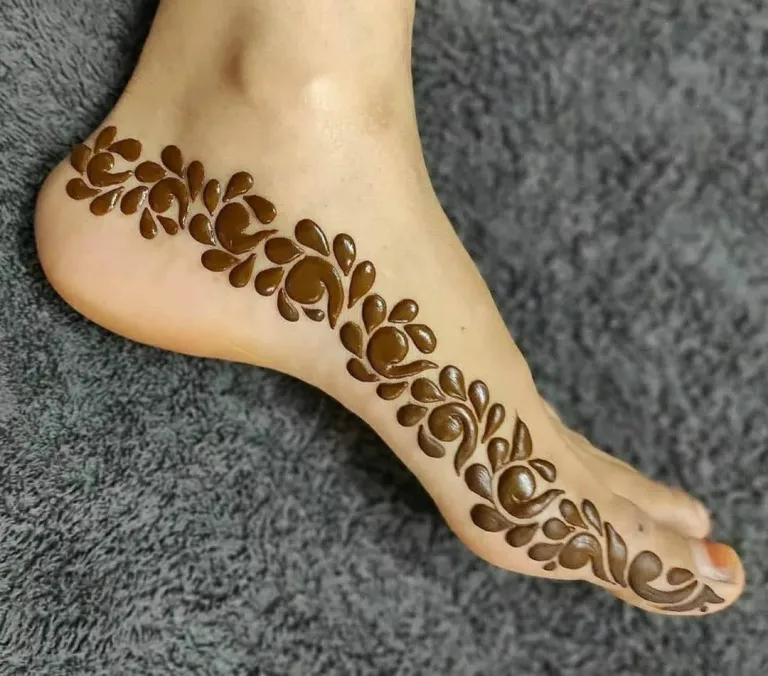 Ankle Side Feet Mehndi Design