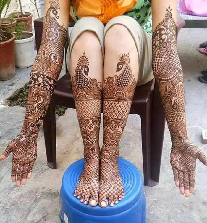 Bridal Mehndi Designs for Legs